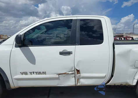 2013 Nissan Titan Pro-4X z USA, uszkodzony, nr VIN 1N6BA0CC4DN313005